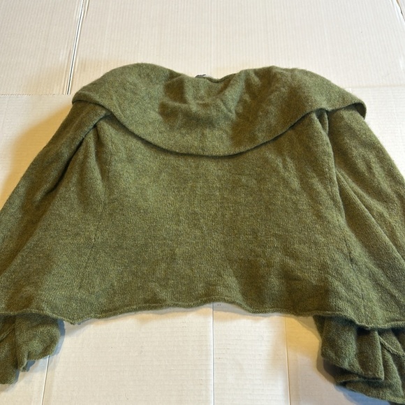 Camari cashmere sweater heathered olive drab green cascading open front low back - Picture 8 of 10